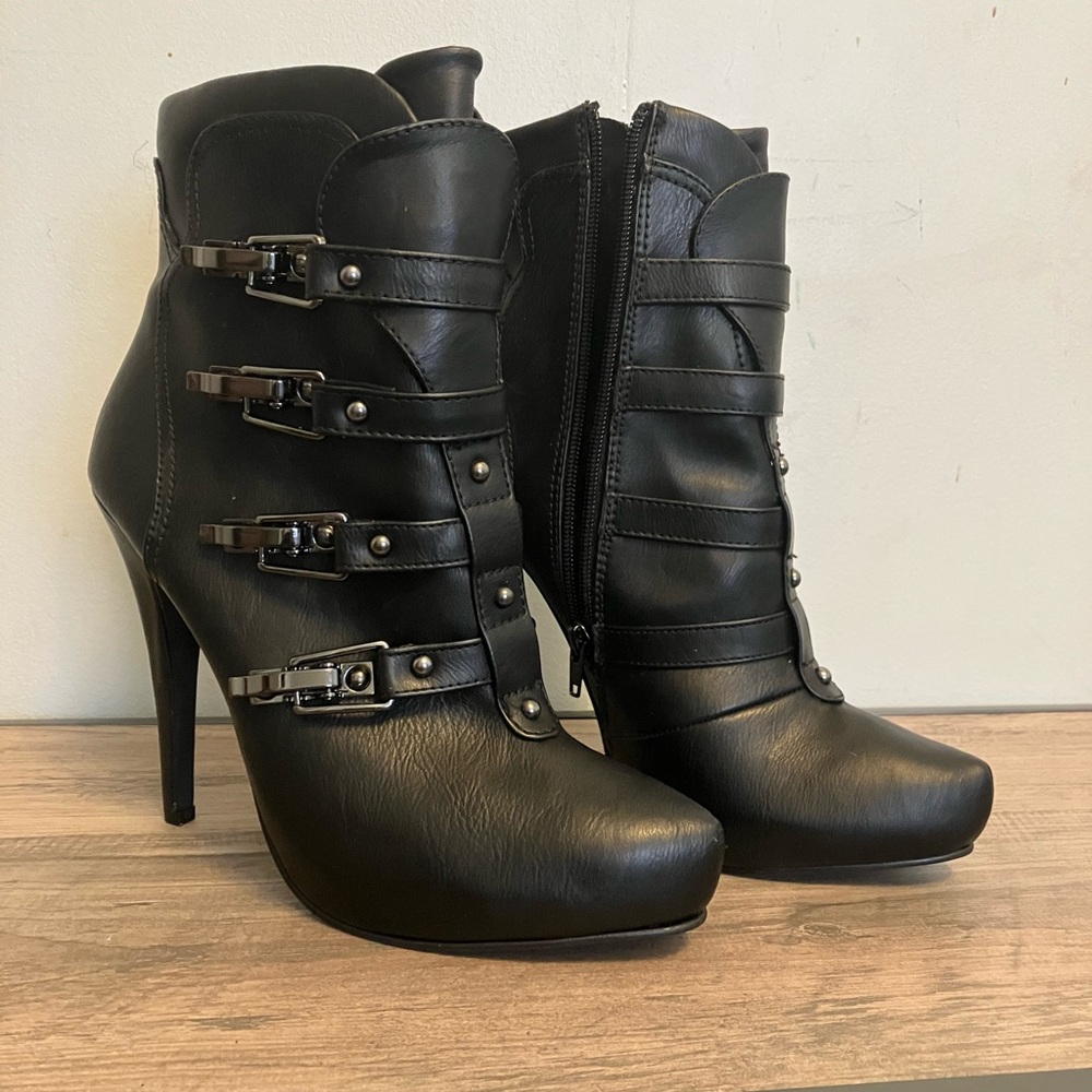 Rocker style ankle boots